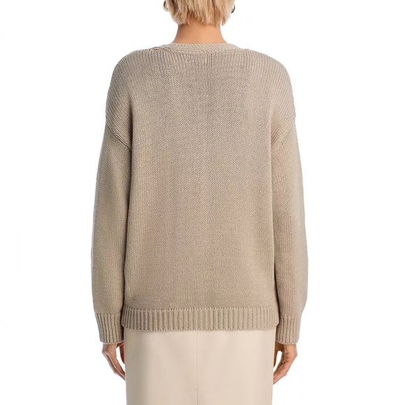 AQUA Classic Timeless V-Neck Cardigan – Medium – NWT - Picture 3 of 6